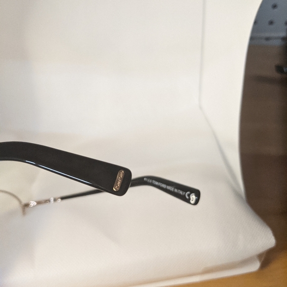 Tom ford eyeglasses - Picture 3 of 4